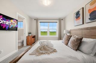Family Getaway in Glacier Ridge, Calgary NW - 1
