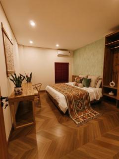 Rose Villa Near Beach 4BR Pool 14ppl - 2