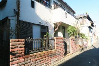 Kiki HouseH --Self Check-in -- Room Number & Password is in the following email - Tokyo - 9