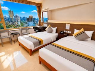 Grand Harbour Hotel - 1