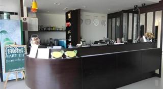 I Hotel - 8
