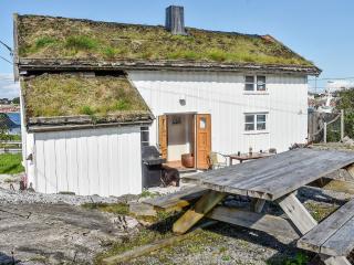 7 person holiday home in Averøy-By Traum - 1