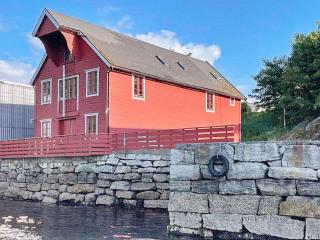 12 person holiday home in Selje-By Traum - 0