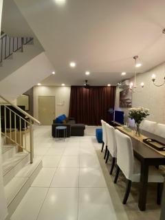 Arrana Homestay Semenyih - 1
