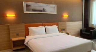 7 Days Premium Lintao City Golden Street Shopping Plaza Branch - 1