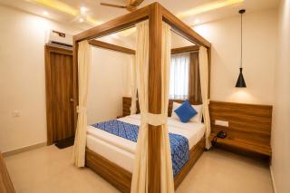 Hotel Blue Mountain - 8