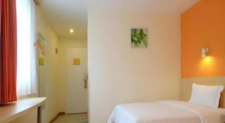 7 Days Inn Luoyang Railway Station Wangcheng Avenue - 1
