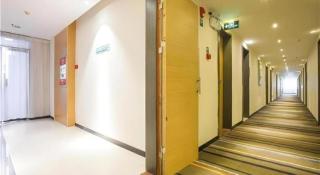 City Comfort Inn Nanning Normal University Mingxiu Metro Station - 3