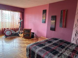 Eurovision Ready Bright and Modern Apartment - 2