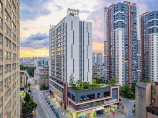 Lavande Hotels Yuxi Times Square - 8