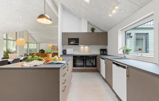 Awesome Home In Glesborg With Sauna - 4