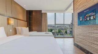 Chengdu Nine Point Art Hotel - 2