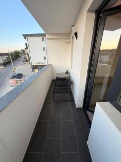 Modern Apartment Hlincea - 2