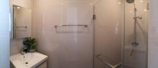 Modern Monthly Studio Fast WiFi Great Location - 1