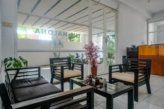 Urbanview The Halona near Jawa Timur Park 4 - 7