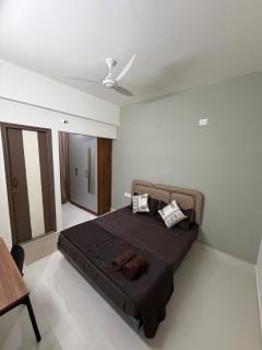 Scuzi stays 1BHK Near Embassy Tech Village - 2
