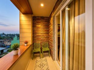 ROOF TOP SEA VIEW HOTEL LUXUARY NEW KBP Puri , Near Swargadwar - Golden Seabeach & Shree Jagannath Temple , Fully Air Condationed Rooms ,Wifi , Lift , Restaurant & Free Parking , BEST FAMILY HOTEL IN PURI - 1