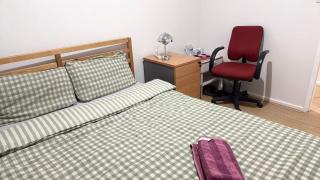 Room 4 Bright Comfortable Room Walk to Shops - 6