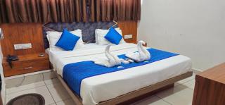 Hotel Divya Palace - 9