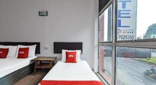 OYO 90643 Gks Hotel - 1