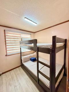 2 Bedrooms with Balcony near Burnham Park - 9