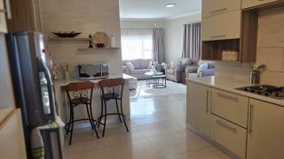 PEREZ Apartments - Unit 4 - 5