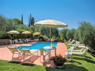 Flat with shared pool and air conditioning - 0