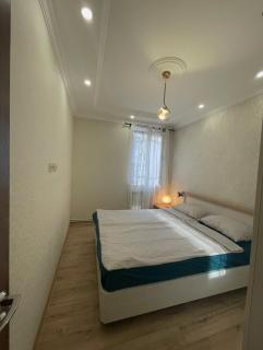 Bright & Cozy 2BR Home in Yerevan, First floor - 9