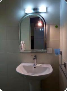 Cosy Furnished Apt 1 BR and 1 LVR with Terrace - 3