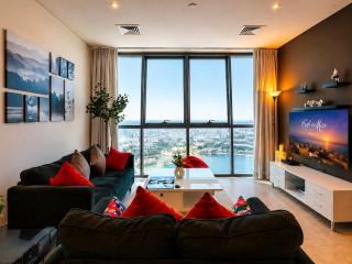 2bd, The Home Away with Sea View,20 Floor in Pearl - 0