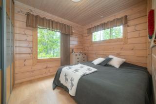 Villa Lumikenkä - Cozy Retreat & Private Sauna - 6
