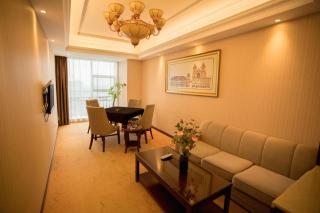 Vienna Hotel Shanghai Pudong Theme Park Wanda Branch - 7