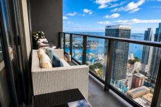 49th Floor Penthouse Bay and City Views, Resort Pool, Spa,Gym, - 9