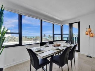 Oceanfront Beach Retreat Beach Service 502 - 2