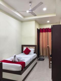 Kalpana Hotel - 7
