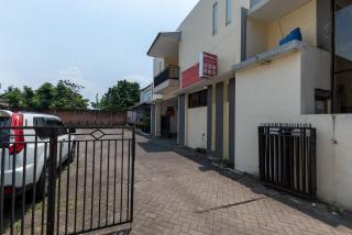 RedDoorz near Plaza Araya Malang - Blimbing - 2