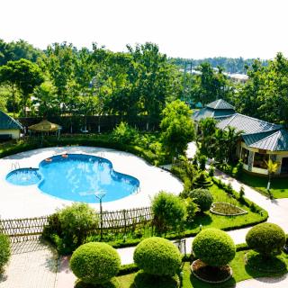Hotel Dream Land With Swimming Pool Facility In Lataguri - 8