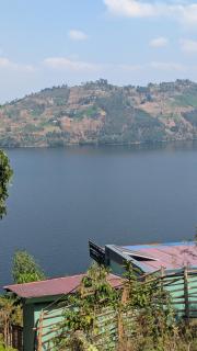 Twin Lakes Island Homestay - 3