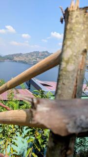 Twin Lakes Island Homestay - 2
