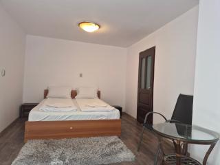 Reben Haus - 6