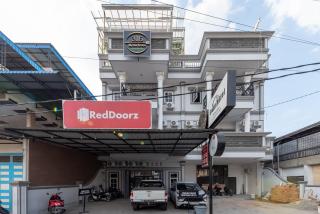 RedDoorz near Stasiun Pematangsiantar - 4