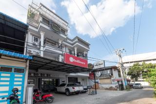 RedDoorz near Stasiun Pematangsiantar - 6
