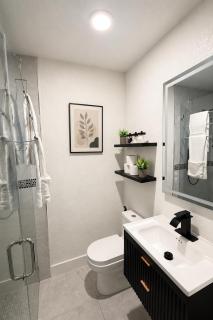 New Private Suite - Private Entrance and Bath - 9