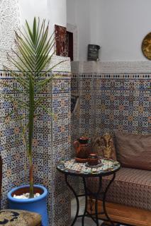 Riad La Mentha Panoramic Terrace in Fes Medina - 9
