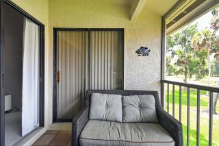 Golf Views • Couples Basecamp • Titusville condo - 5
