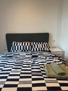Birmingham Blissful Apartment - 8