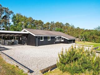 8 person holiday home in Ringkøbing - 0