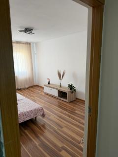 Apart1 - 2