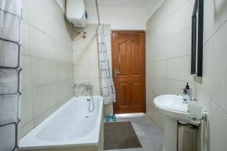 The Classic Suite - 6