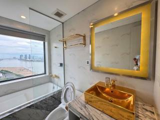 Golden Bay DELUXE STUDIO - 5